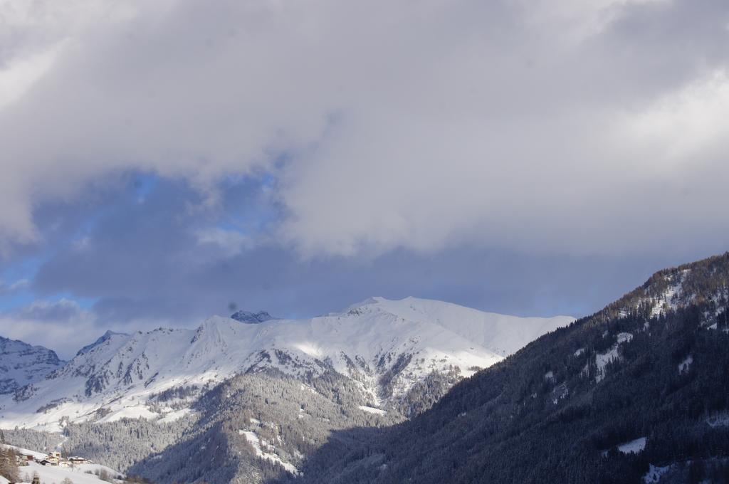 Gaestehaus Alberta Navis ภายนอก รูปภาพ